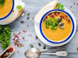 La receta de hoy es crema de zanahoria. ESPECIAL/Photo by Monika Grabkowska on Unsplash.