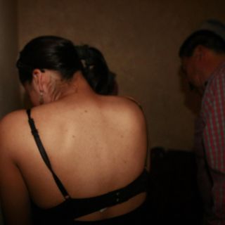 Ordenan a la SRE transparentar informe sobre víctimas de trata en el extranjero