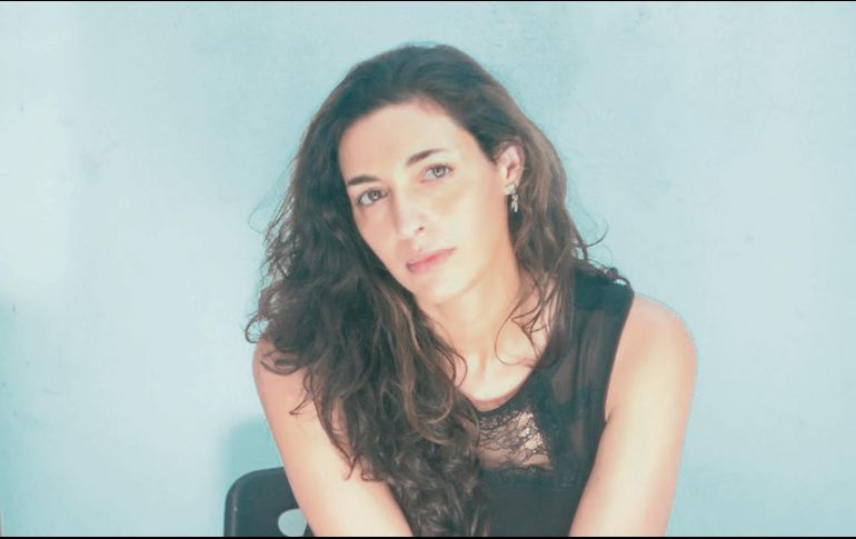 Fernanda Trías. La escritora uruguaya obtiene el reconocimiento por su novela “Mugre Rosa”. EFE