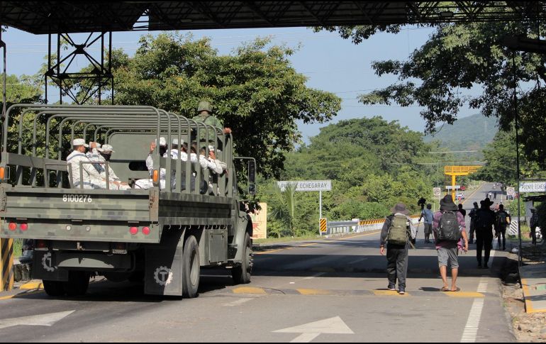 La Guardia Nacional admitió este lunes que elementos dispararon contra un vehículo en el que viajaban migrantes, provocando varios heridos y un muerto. EFE / ARCHIVO