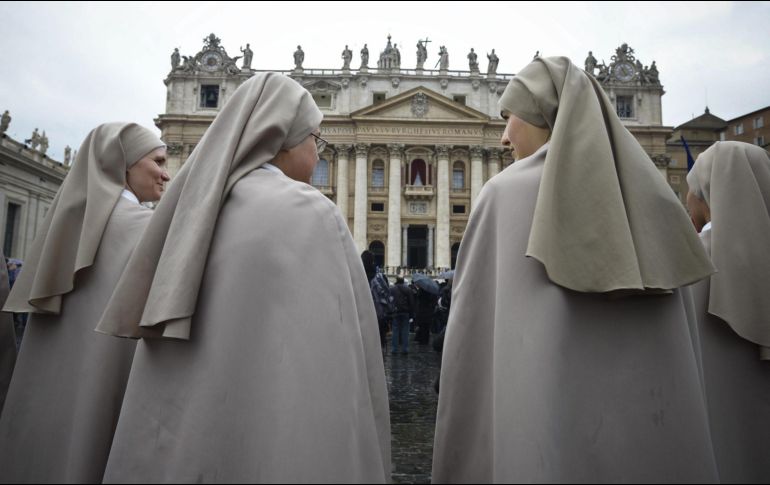 El Papa Francisco está dando visibilidad al trabajo de las mujeres en la Iglesia y el pasado agosto eligió seis como expertas laicas del Consejo de Economía. EFE / ARCHIVO