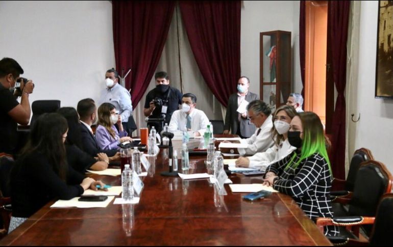Por segunda ocasión, la Junta de Coordinación Política sesionó en privado y discutió el tema en una reunión que no fue anunciada en la agenda pública. ESPECIAL /