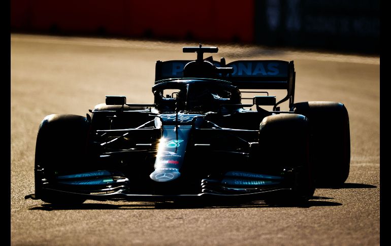 QUIERE REMONTAR. Lewis Hamilton está decidido a ganar el GP de México y recortar la distancia que lo separa de Max Verstappen. IMAGO7