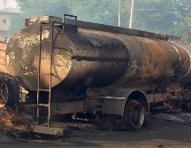 La explosión ocurrió luego de que un bus chocó contra el camión en Wellington, un suburbio al este de Freetown. AP / S. Camara