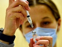 Aunque sea sólo una suspensión, se trata de un gran revés para el plan de vacunación de Joe Biden. AP/K. Radder