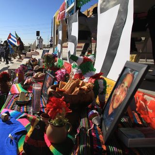 Texas: Honran a 557 inmigrantes muertos en la frontera EU-México, una cifra récord