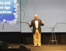 Como campeón mundial, Kasparov perdio ante Deep Blue, la computadora de IBM pionera en la inteligencia artificial. EL INFORMADOR/Archivo