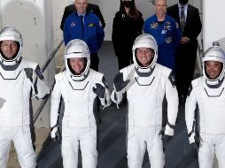 SpaceX sigue programando lanzar al espacio a los astronautas de reemplazo el miércoles en la noche. AP / ARCHIVO