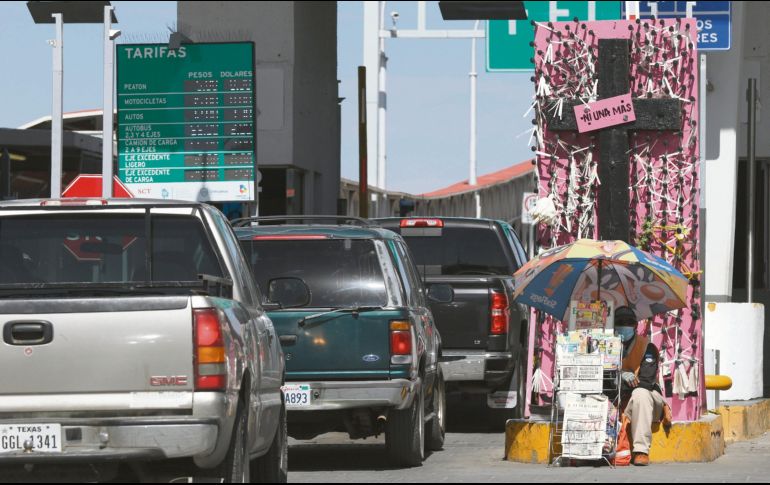 Regresan. Hoy abren el paso fronterizo entre México y EU. EFE