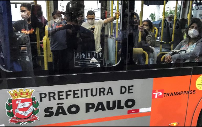 A pesar de tener la mejor infraestructura hospitalaria, Sao Paulo vivió momentos dramáticos entre marzo y abril de este año. EFE/S. Moreira
