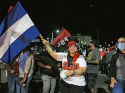 Simpatizantes de Daniel Ortega celebraron la presunta victoria electoral. XINHUA/S. Rivas