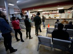 Los pagos podrán hacerse través de Internet, kioscos electrónicos multitrámites, tiendas de conveniencia, instituciones bancarias y en oficinas recaudadoras. EL INFORMADOR/ARCHIVO