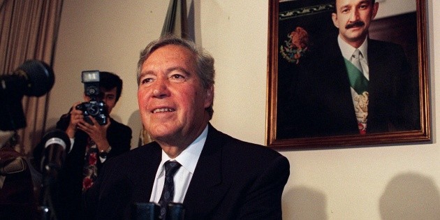 Carlos Hank González: ¿Quién fue el político señalado en "Narcos México ...