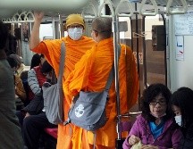 Pekín insiste en mantener su estrategia de cero COVID que le ha permitido tener bajos números de contagios, gracias a estrictos cierres fronterizos, confinamientos focalizados y extensas cuarentenas. EFE / ARCHIVO