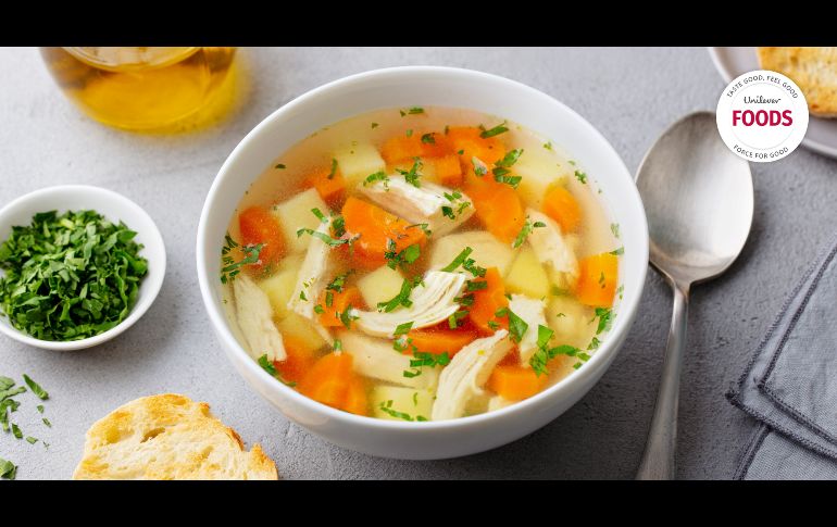 El caldo es sencillo, nutritivo y puedes sacarle mucho provecho / Foto: Cortesía Unilever