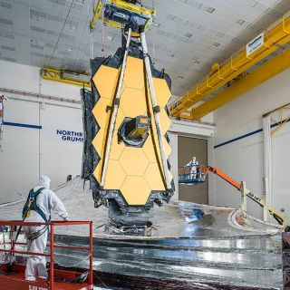 James Webb: los "14 días de terror" del poderoso telescopio espacial que deberá desplegarse en órbita