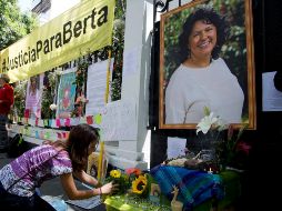 El abogado expresa que la lucha de la familia de Berta Cáceres todavía no termina, falta la autoría intelectual, la reversión de la concesión de la represa y el proceso de la reparación de los daños causados. AP / ARCHIVO
