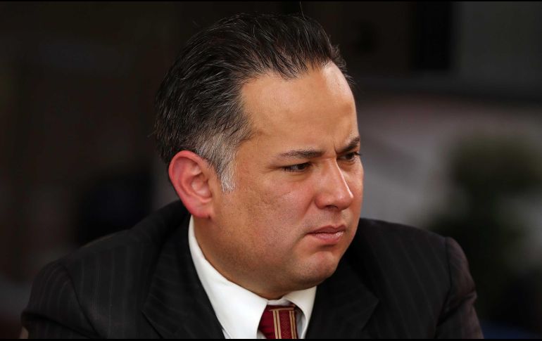 Tras la polémica en torno a su boda en Guatemela, Santiago Nieto renunció como titular de la UIF. SUN/ARCHIVO