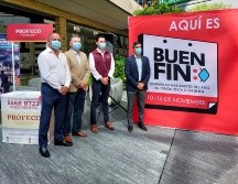El evento comenzó aproximadamente a las 11:30 horas en Plaza Midtown con Jesús Crespo, subdirector de operaciones de Parks operadora de la Plaza Midtown; Rafael Sánchez Archer, administrador de la plaza y Sebastián Hernández Méndez, titular de la oficina de Profeco. EL INFORMADOR