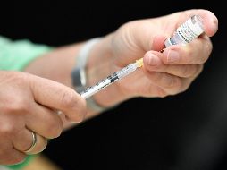 El programa de vacunación, que contempla a todos los mayores de 18 años, acumula más de 128.94 millones de dosis aplicadas. AFP/ARCHIVO