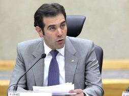 El presidente de la autoridad electoral, Lorenzo Córdova, advirtió que un recorte desmedido a la solicitud presupuestal hecha por el INE para el 2022 pone en grave riesgo la organización de la revocación de mandato. SUN / ARCHIVO