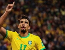 El volante del Olympique de Lyon marcó el tanto que selló el boleto de la “Canarinha” rumbo al Mundial del siguiente año. EFE/S. Moreira