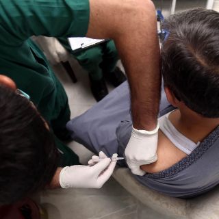 Jalisco recibe casi 200 mil vacunas contra el COVID-19; irán para los rezagados