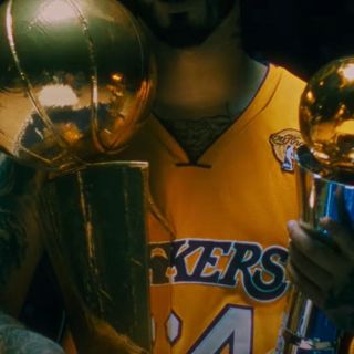 Anuel AA estrena sencillo inspirado en Michael Jordan y Kobe Bryant