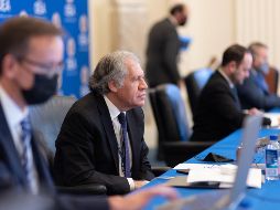 Fotografía cedida por la OEA que muestra al secretario general, Luis Almagro, durante un debate de la Asamblea del organismo. EFE/OEA