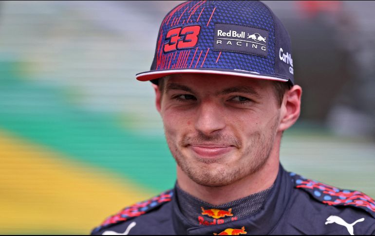 Verstappen lidera el campeonato por 19 puntos a cuatro carreras del fin de la temporada. AFP / L. Baron