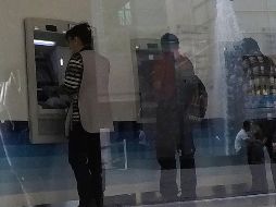 Sin embargo, los bancos que operan en el país mantendrán sus servicios de cajeros automáticos, banca digital, electrónica y telefónica, que trabajan las 24 horas del día los 365 días del año. EL INFORMADOR / ARCHIVO