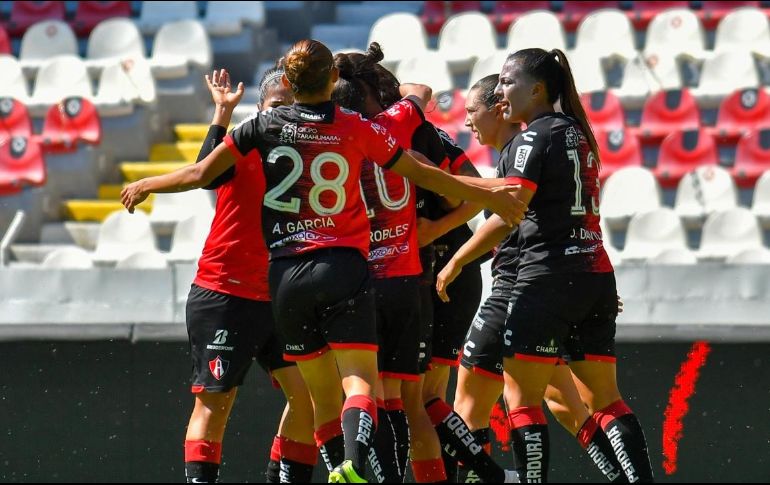 IMPARABLES. Las rojinegras no conocen la derrota desde hace ocho duelos. TWITTER/@AtlasFCFemenil