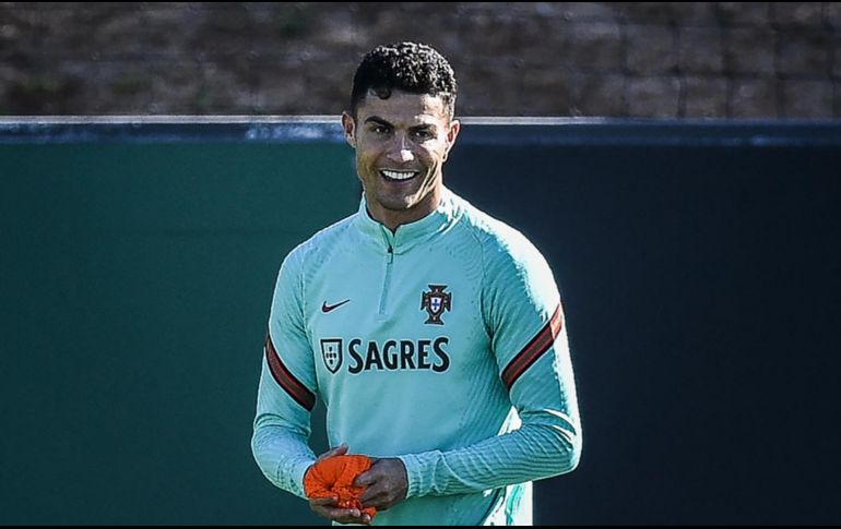 Cristiano Ronaldo. El astro portugués podría sumarse al listado histórico de jugadores con participación en cinco Copas del Mundo. AFP