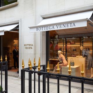 Matthieu Blazy, el nuevo director creativo de Bottega Veneta tras la salida de Daniel Lee