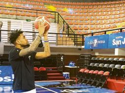 Concentrado. Javion Blake sabe de la peligrosidad del rival en la Final. El Informador/ J. Robles