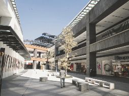 El centro comercial es parte del DistritoUrbano La Perla, de uso habitacional y comercial. Ofrecerá una amplia oferta gastronómica con diversos restaurantes, que incluyen alta cocina, fusión, tradicional, internacional, postres, repostería y confitería. EL INFORMADOR/G. Gallo