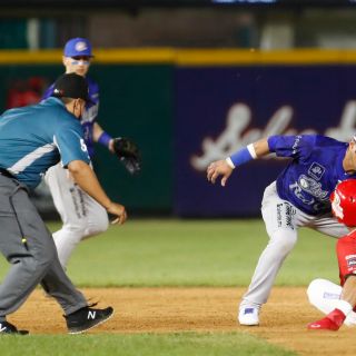 Charros tropieza en Mazatlán