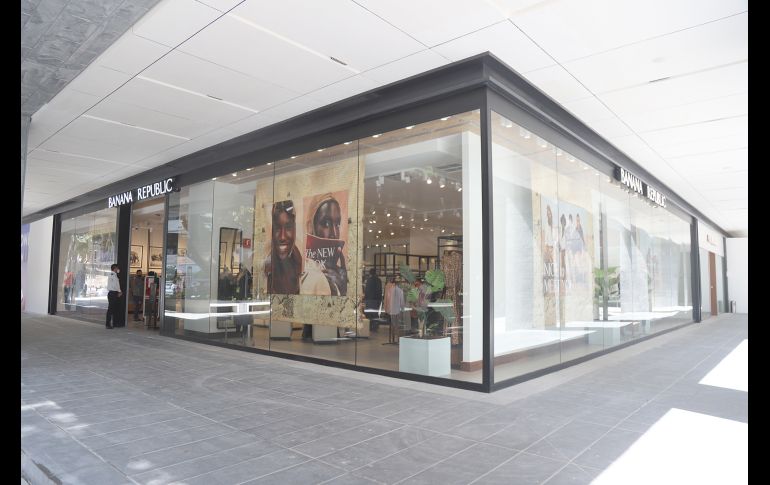 Fachada Banana Republic. GENTE BIEN JALISCO/ CLAUDIO JIMENO