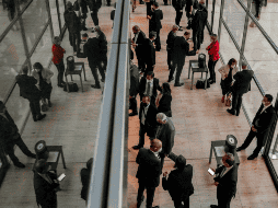 Advierte. La ola de contagios en Alemania ha ido a la alza, lo que provocaría un estado de emergencia en epocas navideñas. AP