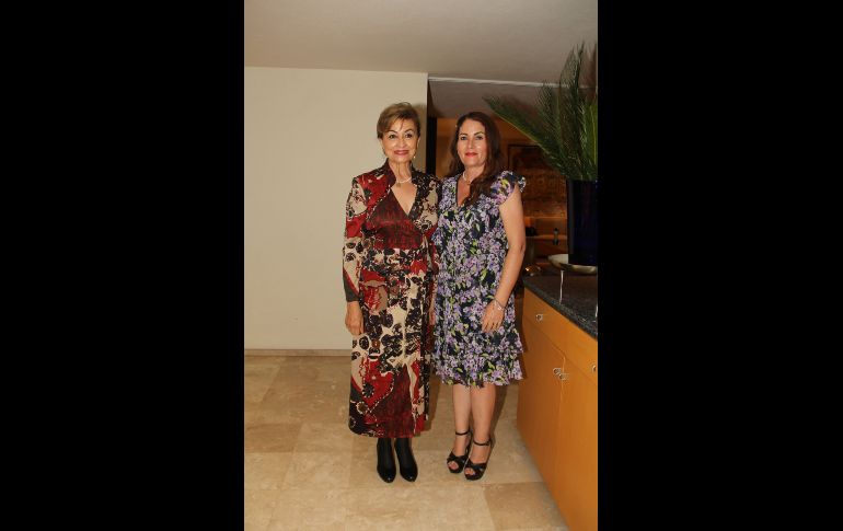 Rocio de Teresa y Ana Paula López. GENTE BIEN JALISCO/ESMERALDA ESCAMILLA
