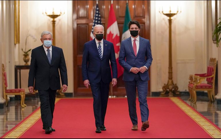 Durante su estancia en Washington, AMLO sostuvo encuentros con sus homólogos Joe Biden y Justin Trudeau. AP / ARCHIVO