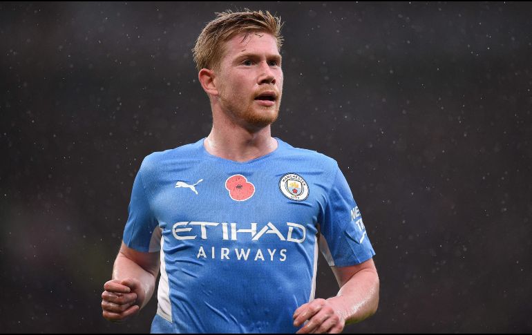 Pep Guardiola, técnico del Manchester City,  dijo que el jugador de 30 años estaba vacunado y que le preocupaba más evitar un brote importante que la ausencia de su estrella. AFP / ARCHIVO