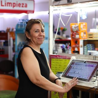 Visitar la tiendita de la esquina más cercana ayuda al sustento de 3 millones de familias