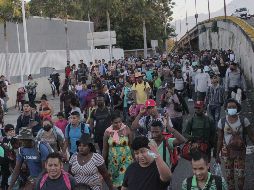 Los migrantes se sienten cada vez más frustrados ante la lentitud de los trámites de asilo y se quejan de que no han podido encontrar un trabajo que les permita mantener a sus familias. EFE / J. Blanco