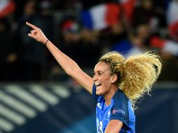 Kheira Hamraoui regresaba de una cena de su club junto a su compañera Aminata Diallo, y fue víctima de una agresión por parte de dos individuos, los cuales le propinaron varios golpes 