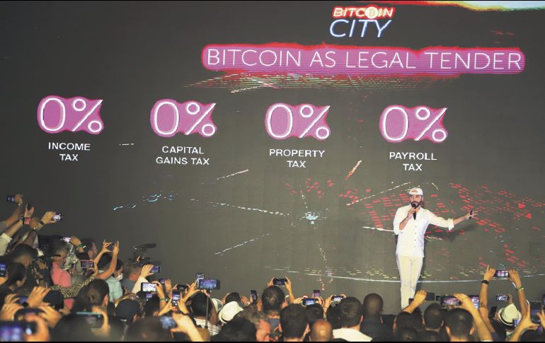 Proyecto. Nayib Bukele anunció el plan en el cierre de la Conferencia Latinoamericana de Bitcoin y Blockchain que se llevó a cabo en El Salvador. AP