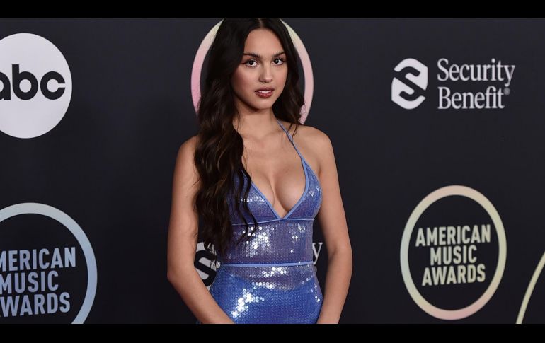 El look de Olivia Rodrigo en los American Music Awards 2021 fue uno de los favoritos de la noche. AP/ JORDAN STRAUSS