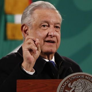 AMLO apoyará al "hombre o mujer" que gane la encuesta de Morena para elecciones de 2024