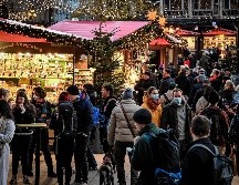 Alemania se está viendo afectada por una nueva ola de infecciones, que los expertos y los políticos atribuyen a una de las tasas de vacunación más bajas (68%) de Europa Occidental. EFE / S. Steinbach