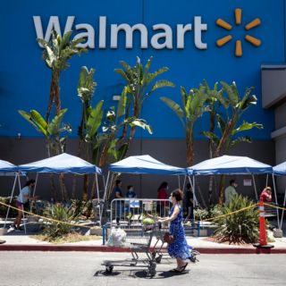 Walmart anuncia plan para instalar gasolineras en México